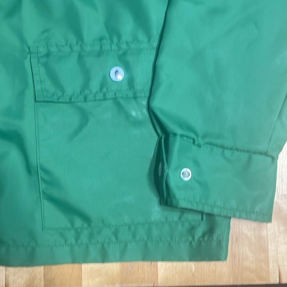 Vintage Avon Sportswear nylon jacket - Picture 4 of 8